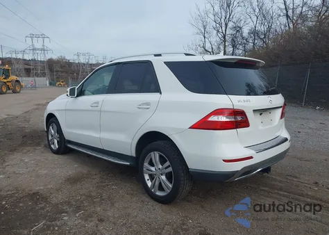 2015 Mercedes-Benz Ml 350 4Matic z USA, uszkodzony, nr VIN 4JGDA5HB3FA589576